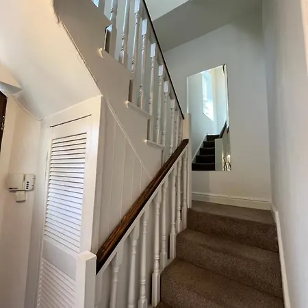 The Clontarf Promenade Townhouse