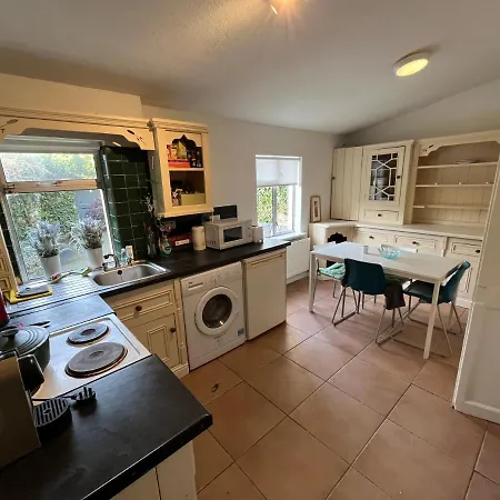 The Clontarf Promenade Townhouse * Dublin