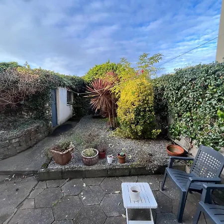 The Clontarf Promenade Townhouse Apartment *